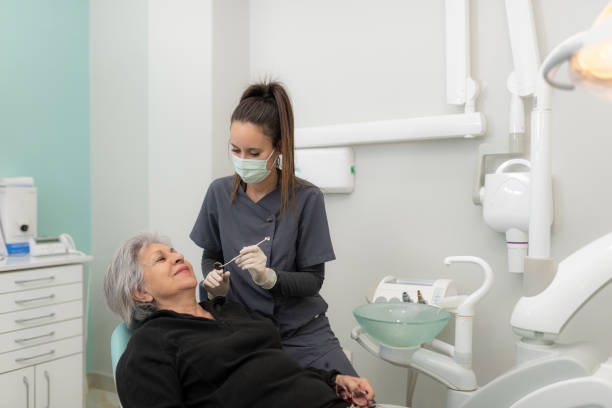 Best Emergency Tooth Extraction  in Brady, TX